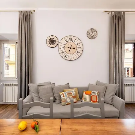 Big Flat In The Heart Of Trastevere 4 Bedrooms 3 Bath Apartment *