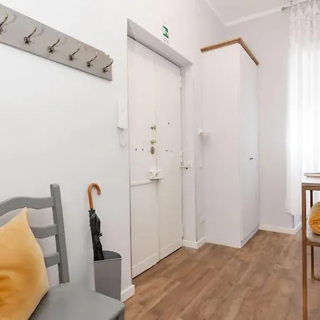 Big Flat In The Heart Of Trastevere 4 Bedrooms 3 Bath * Rome