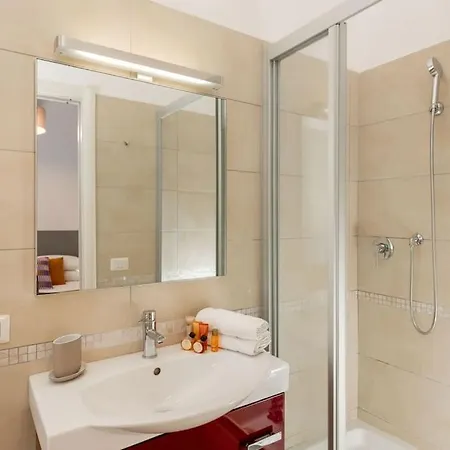 Big Flat In The Heart Of Trastevere 4 Bedrooms 3 Bath Apartment Rome